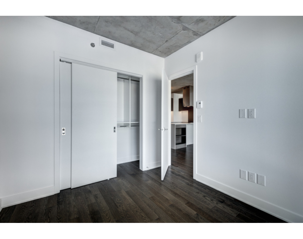 Cand alegem balamale si cand alegem o usa culisanta?