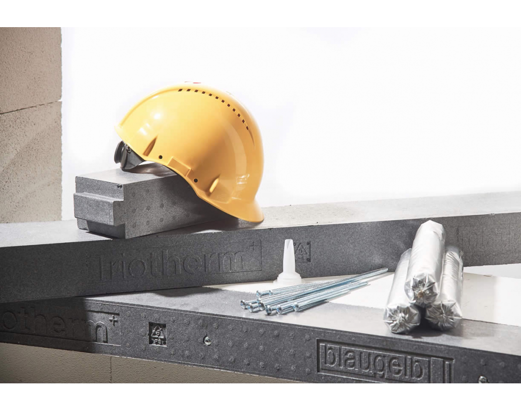 blaugelb Triotherm+, sistemul de montaj al ferestrelor cu precadre termoizolante pentru case pasive