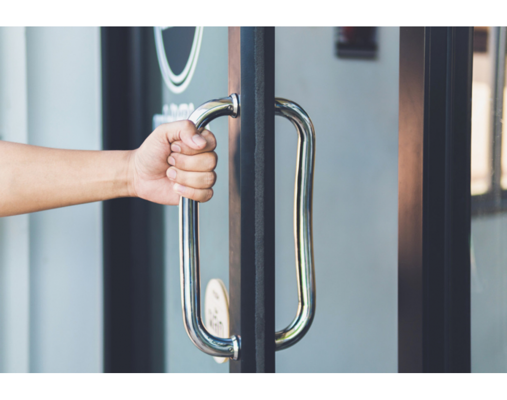 Alegerea manerelor spatiale in functie de tipul usii