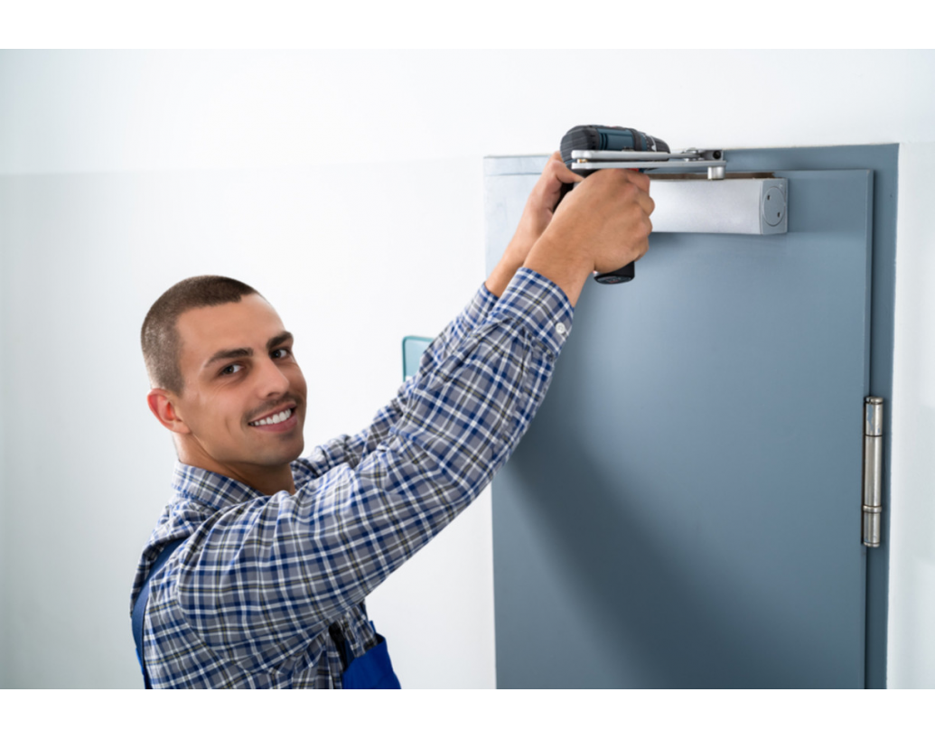 Amortizoare de usa hidraulice sau cu arc, ce alegi?