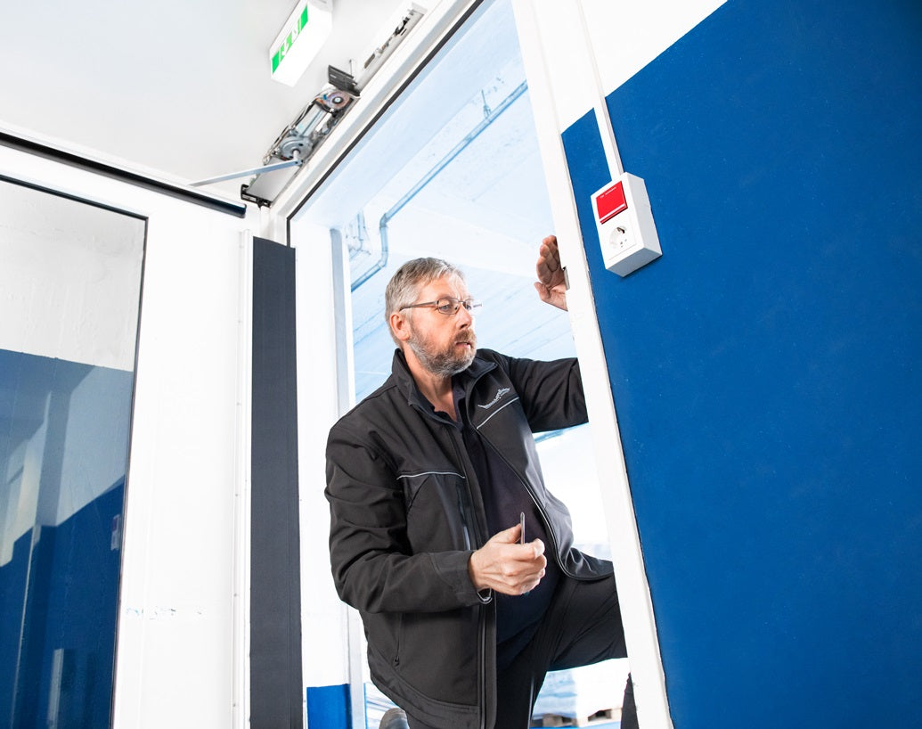 Montarea usilor pas cu pas