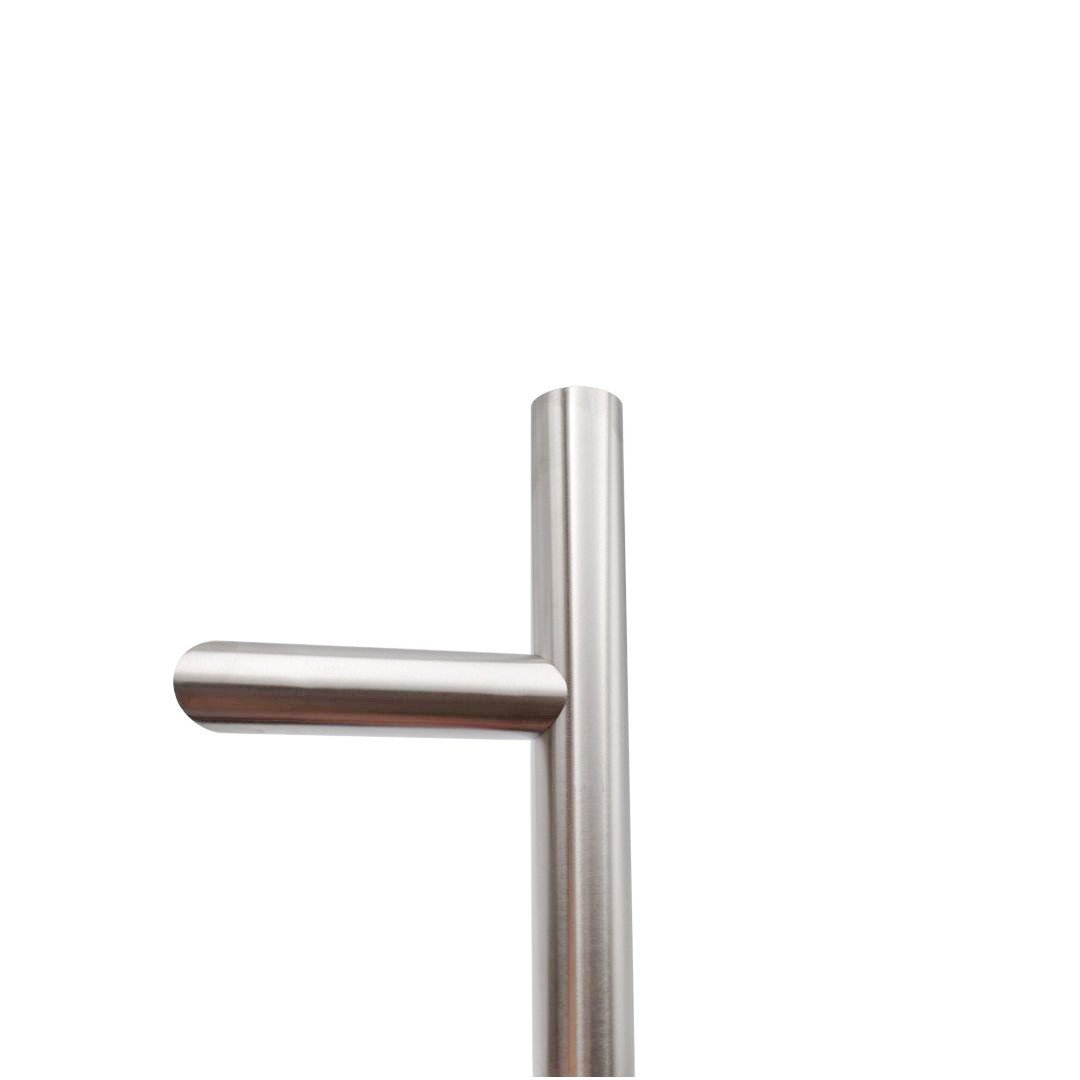 Maner spatial o singura parte blaugelb inox mat diametru 32 mm lungime 800 mm asezare la 45 de grade fara accesorii de prindere
