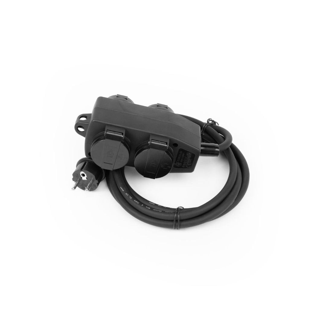 Prelungitor de curent STROXX cu 4 prize si impamantare, lungime 3 metri, protectie IP44