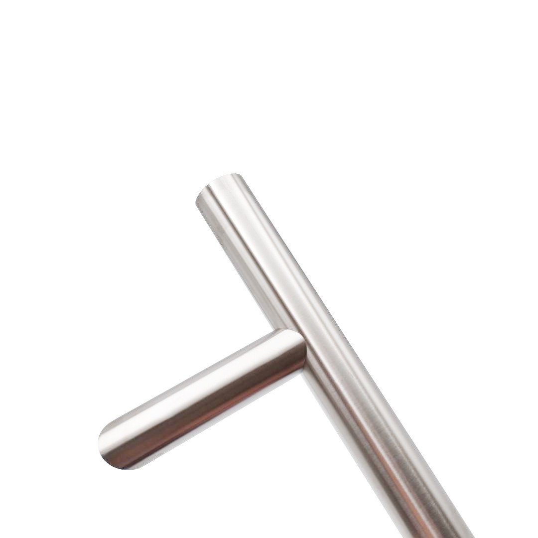 Maner spatial o singura parte blaugelb inox mat diametru 32 mm lungime 1600 mm asezare la 45 de grade fara accesorii de prindere