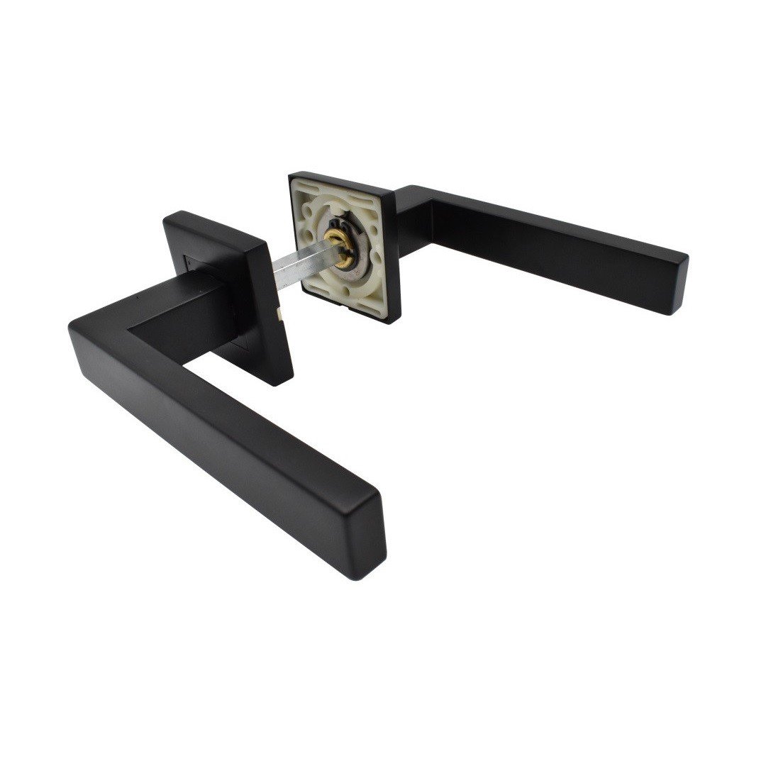 Maner usa interior STROXX MARTIN cu rozeta patrata pentru cilindru, material inox, culoare negru mat