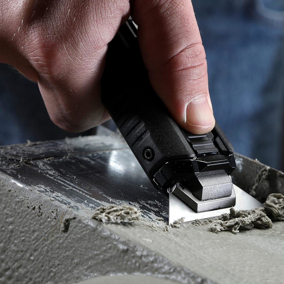 Cutter profesional ToughBuilt TB-H4S5-01, functie racleta geamuri si alte suprafete, schimbare facila functii, 5 lame, metalica