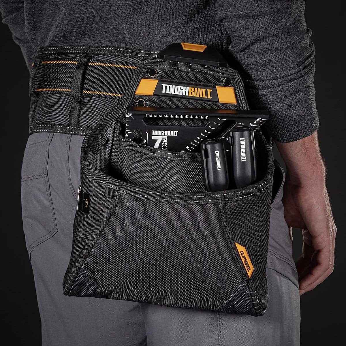 Buzunar rigid pentru accesorii ToughBuilt Supply Pouch TB-CT-05, ClipTech, suport pentru asezare pe verticala, negru
