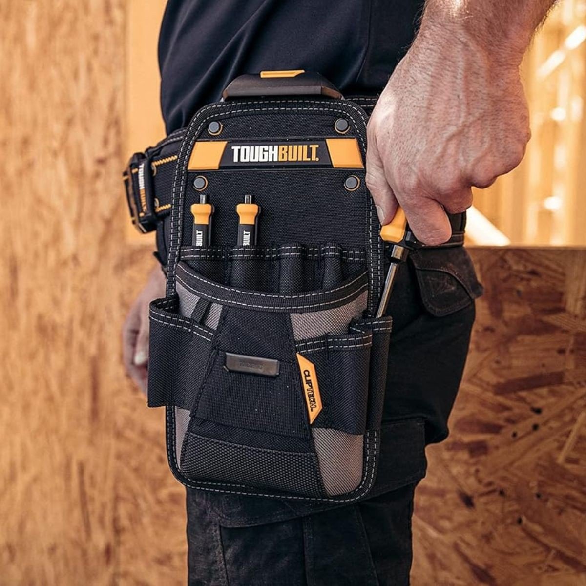 Borseta pentru accesorii ToughBuilt Technician Pouch TB-CT-22, sistem ClipTech, negru