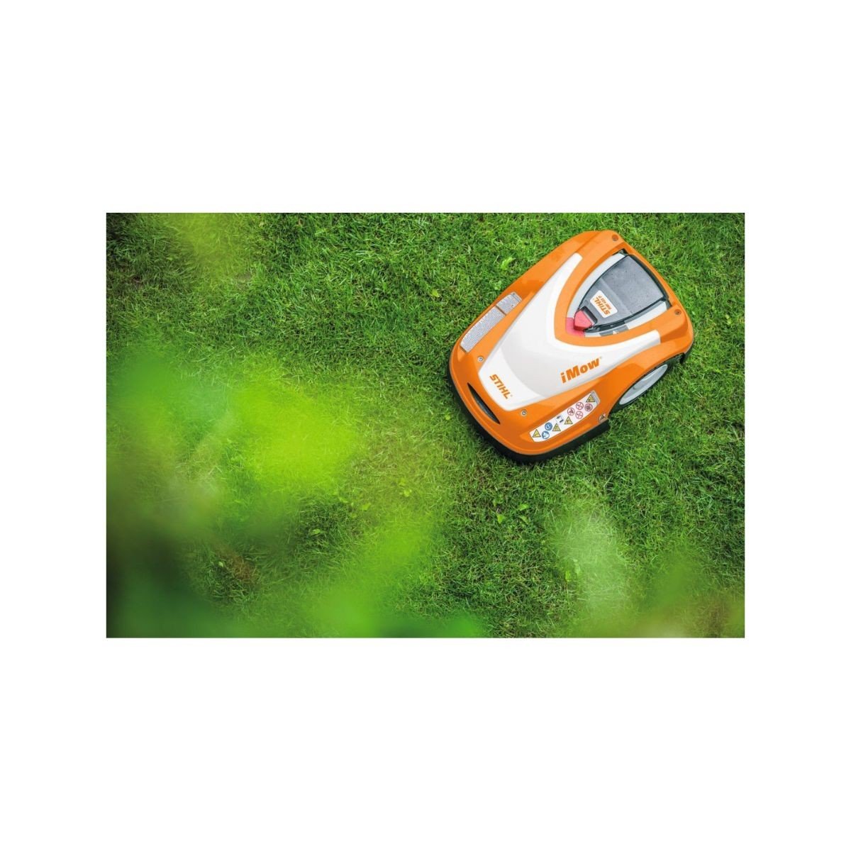 Robot tuns iarba STIHL RMI 422 P, latime lucru 20 cm, mulcire, suprafata 1500 mp, panta 40 grade, 63010121404