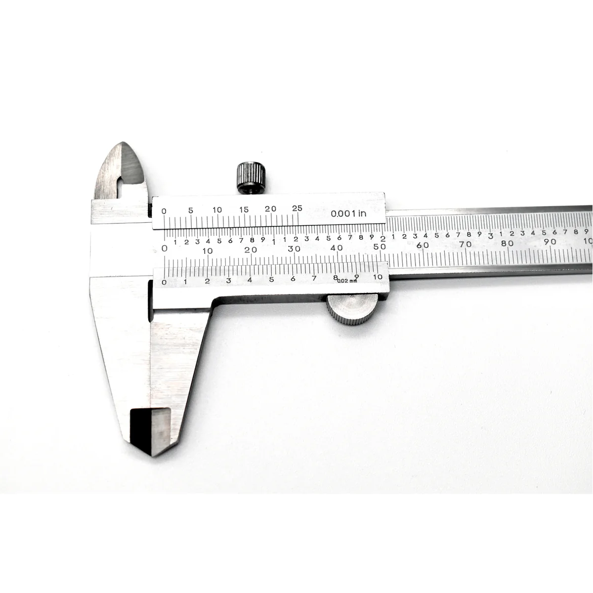 Subler standard Fortis, 150 mm, pentru masurare lungimi, diametre interioare-exterioare si adancimi, otel rezistent la rugina