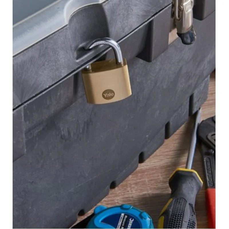 Lacat Yale din alama corp 40 mm, veriga standard, nivel standard de protectie Y110B/40/122/1