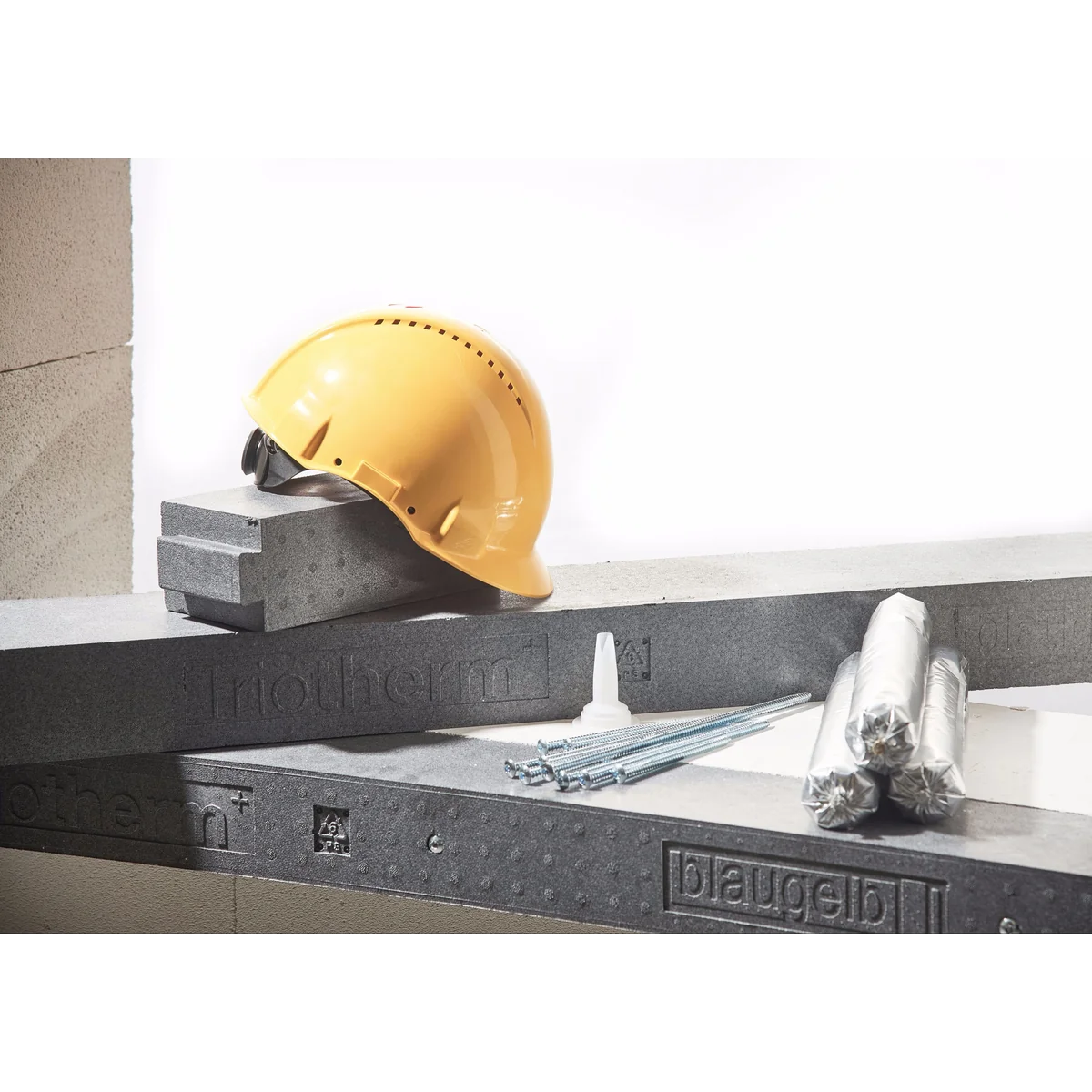 Profil precadre din polistiren expandat cu densitate ridicata blaugelb Triotherm+ (2), 100 x 85 x 1175 mm