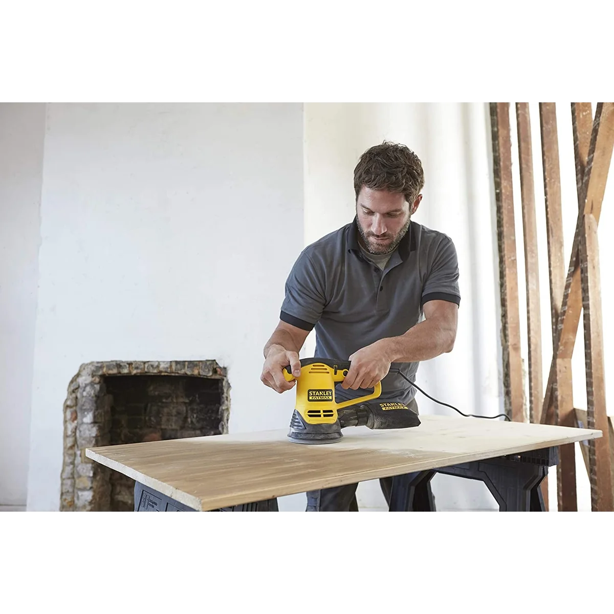 Slefuitor cu excentric STANLEY FATMAX 220 Volti 480 Wati FME440K-QS