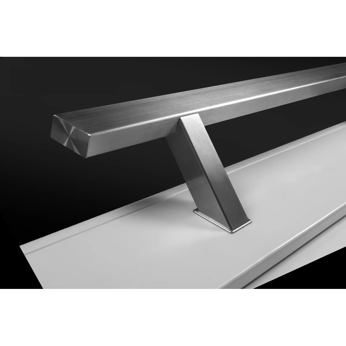 Set maner spatial pe ambele parti WALA din inox 304 rectangular lungime 1600 mm asezare la 45 de grade cu accesorii de prindere