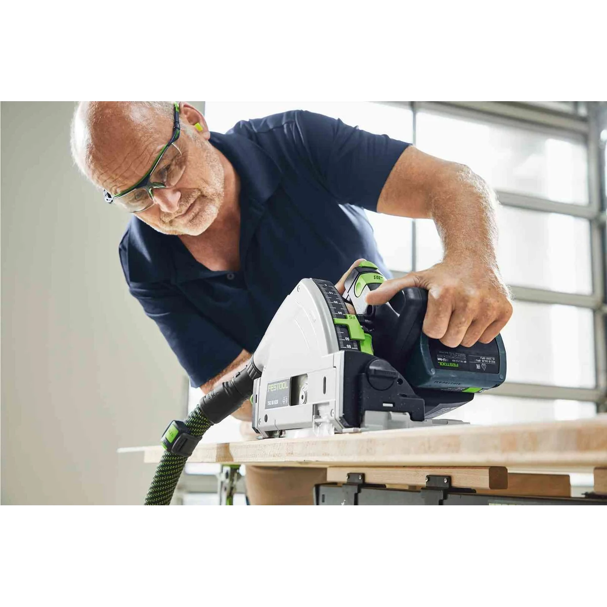 Fierastrau circular Festool TSC 55 5.0 KEBI-PLUS/XL cu 2 acumulatori 18 V 5 Ah si incarcator dual 577342