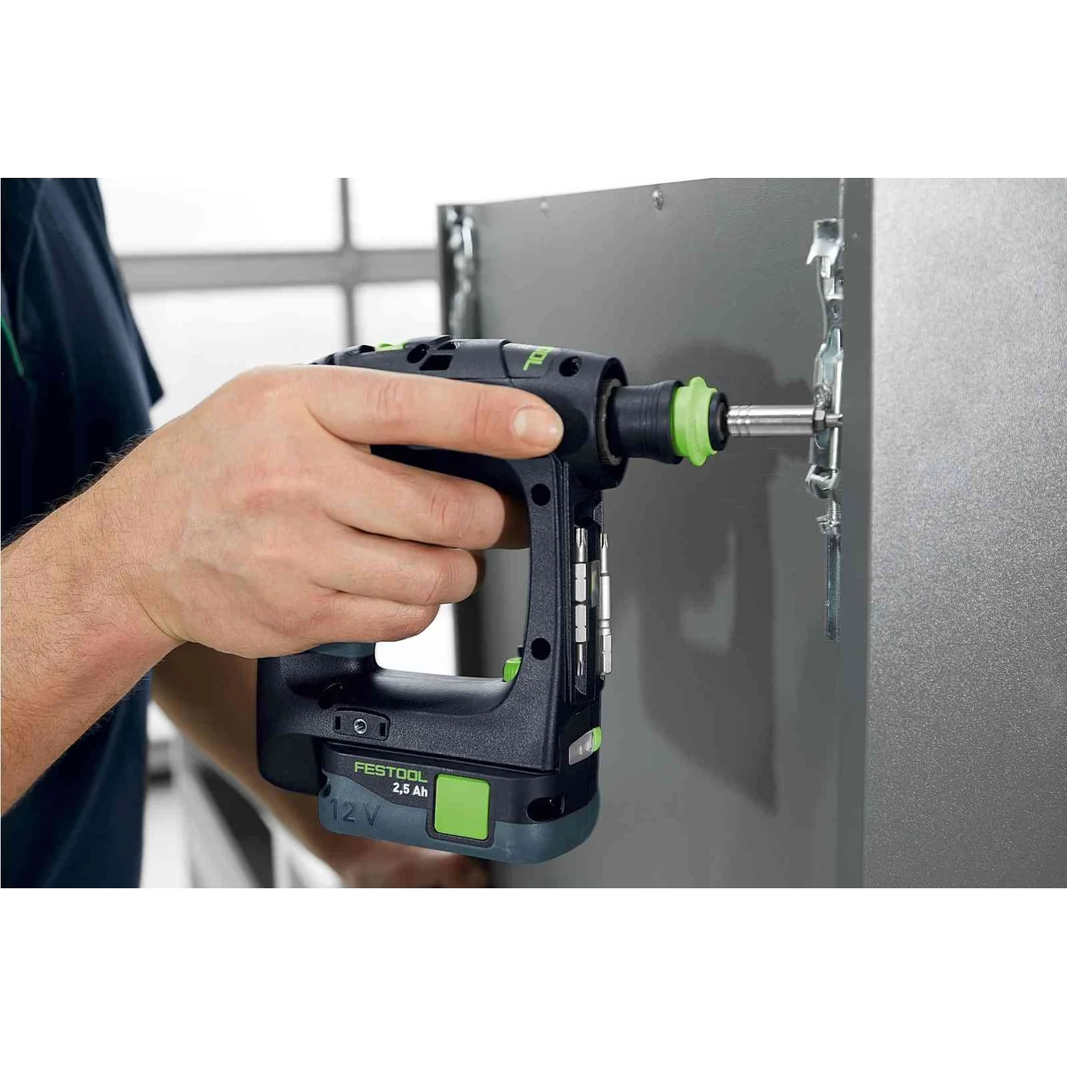Masina de gaurit si insurubat FESTOOL CXS 12 V 2.5 Ah set cu 2xAcumulatori BP 12 Li+Incarcator+Systainer 576865