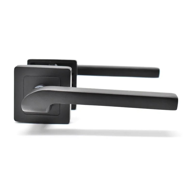 Set manere cu arc pentru usi de interior din lemn Yale Siena cu rozete pentru cheie culoare negru mat 35-ZR-8x8-A002-KT-56-11